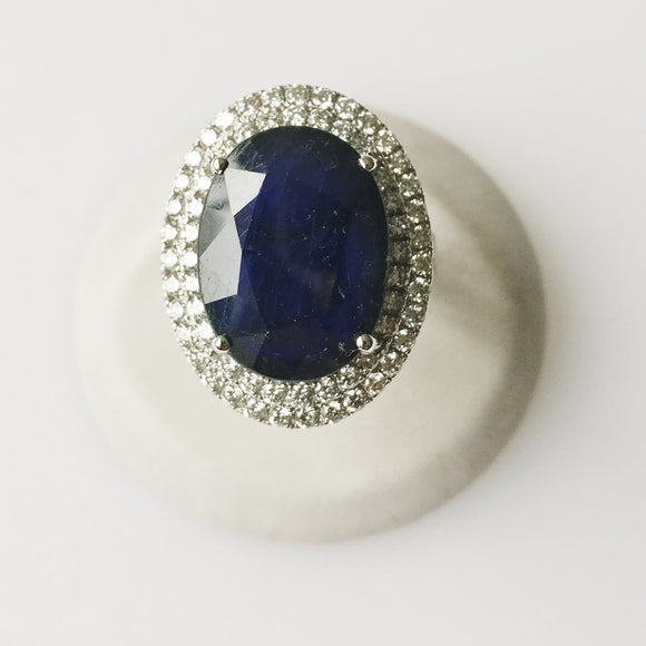15.82ct Sapphire and Diamond Ring