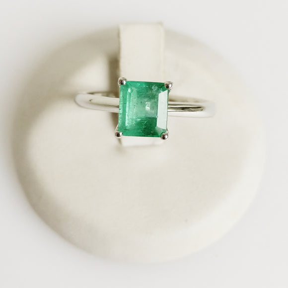 1.14ct Emerald Ring