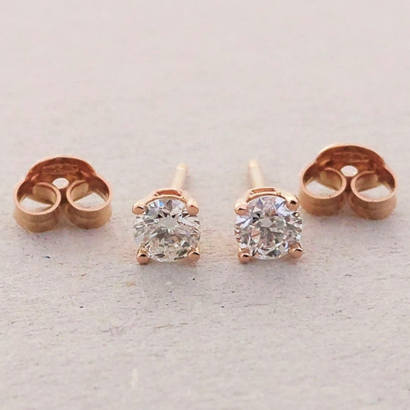 0.65ct Diamond Stud Earrings