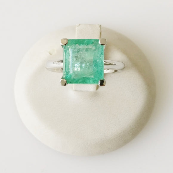 4.94ct Emerald Ring