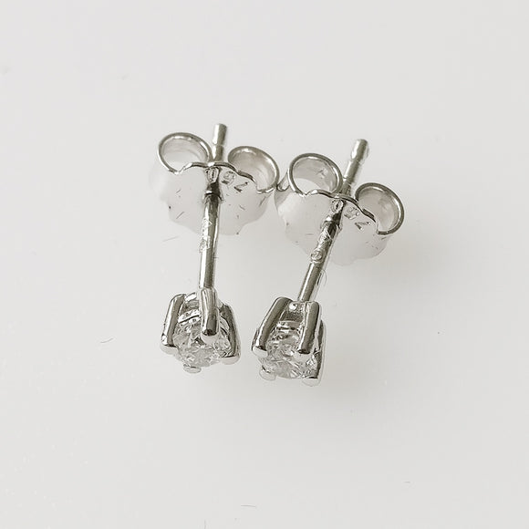 0.21ct Diamond Earrings