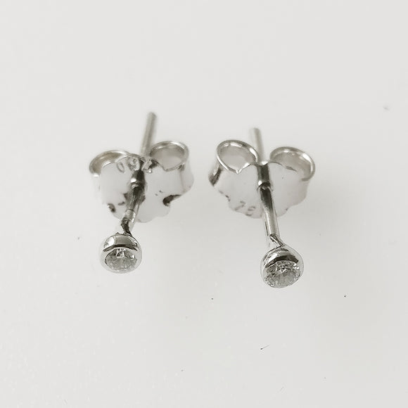 0.08ct Diamond Earrings