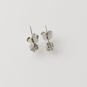 0.19ct Diamond Earrings