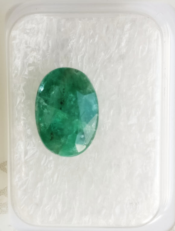 Emerald 2.64ct AIG Certified