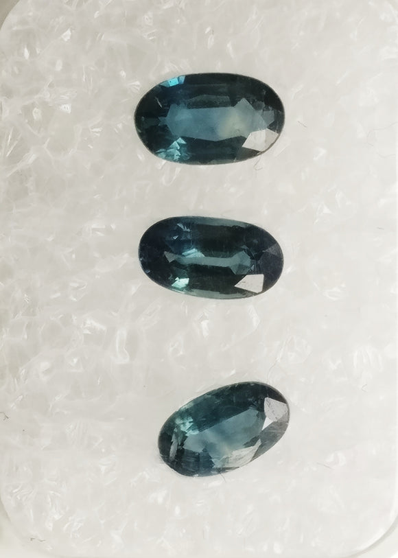 Sapphire 1.12ct AIG Certified