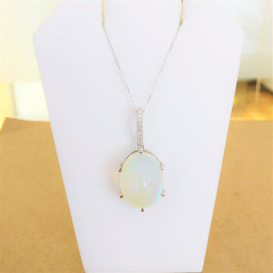 29.54ct Opal Necklace with pendant