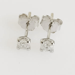 0.32ct Diamond Earrings