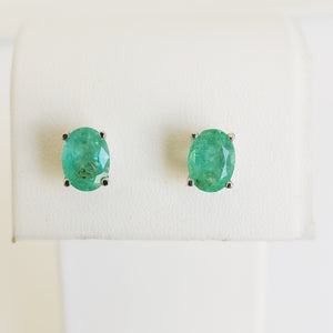 1.91ct Emerald Earrings