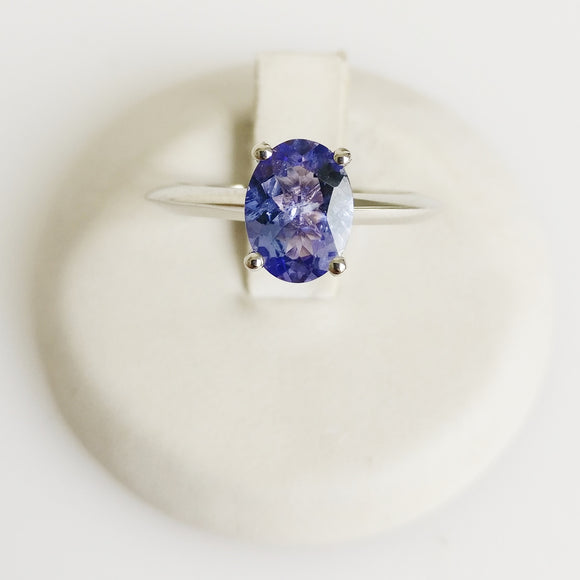 1.33ct Tanzanite Ring