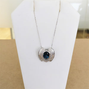 2.50ct Topaz Necklace with pendant