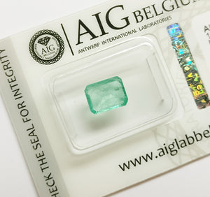 Emerald 1.30ct AIG Certified