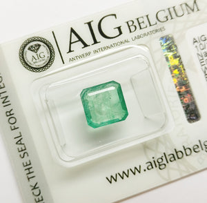 Emerald 2.53ct AIG Certified