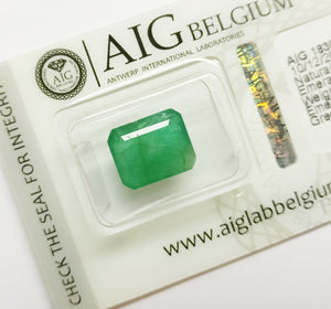 Emerald 4.73ct AIG Certified