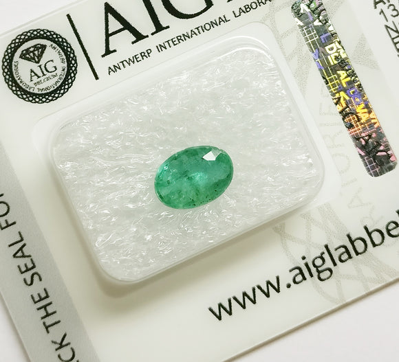 Emerald 1.02ct AIG Certified