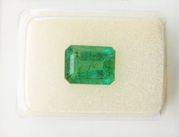 Emerald 2.01ct GRA Certified