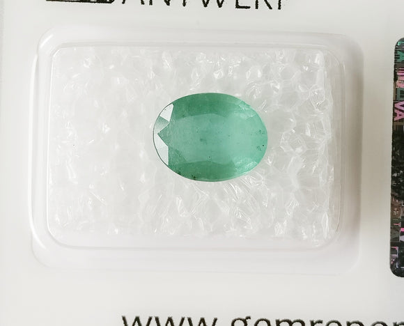 Emerald 1.54ct GRA Certified