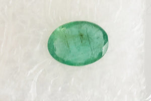 Emerald 0.94ct GRA Certified