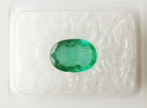 Emerald 1.37ct GRA Certified