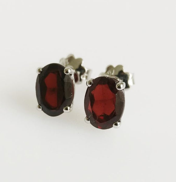 5.22ct Garnet Earrings